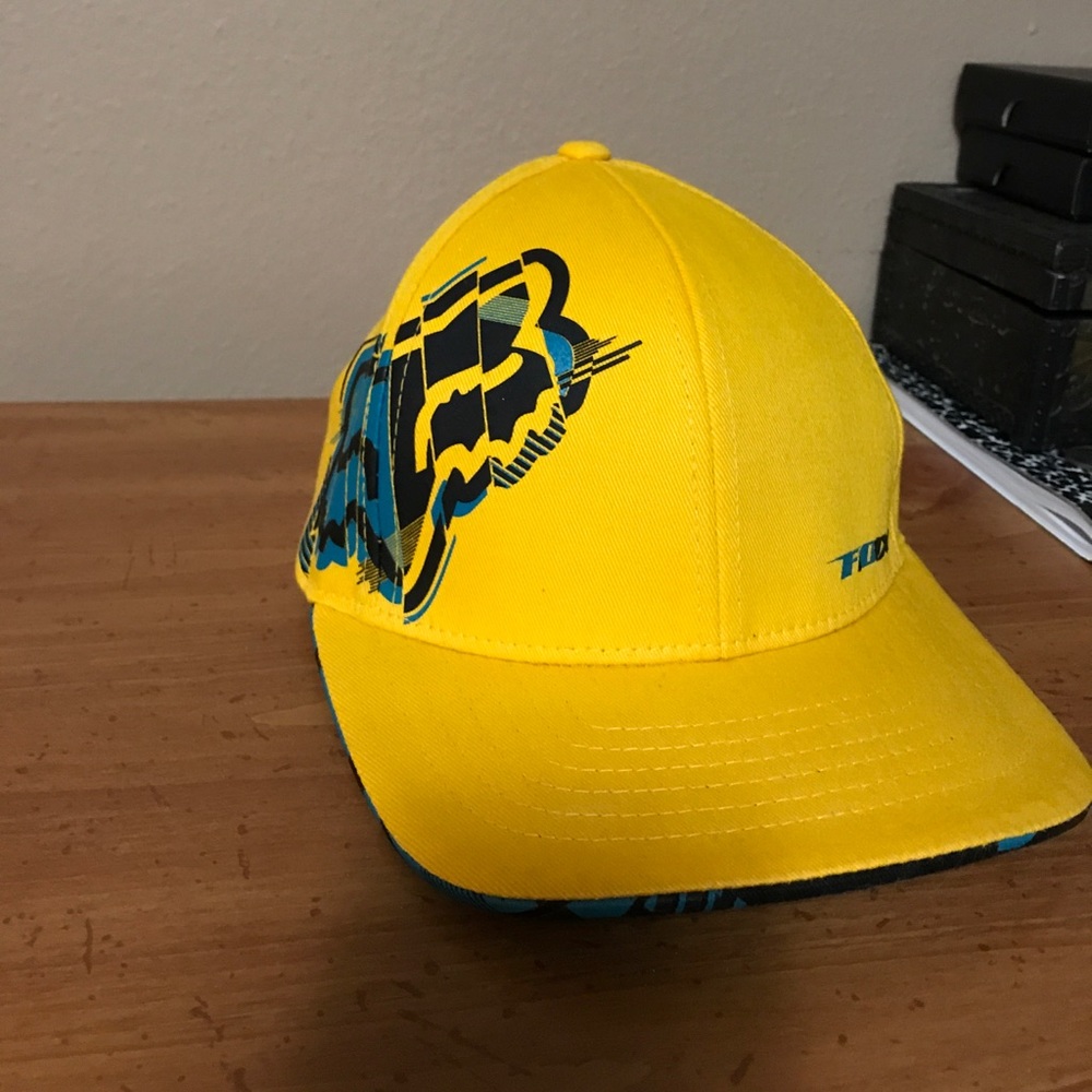 Fitted fox hat