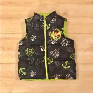 NWOT   Jake and The Never Land Pirates Puffer Vest