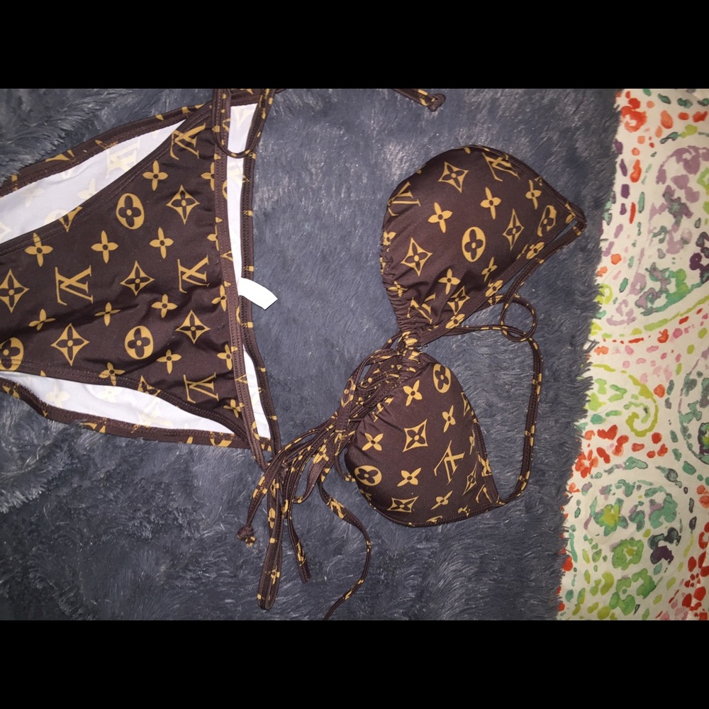 Swim wear