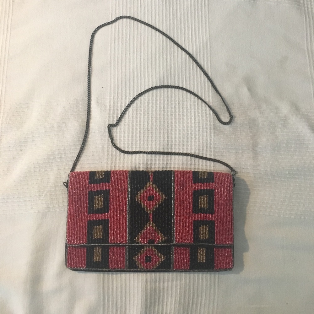 Beaded chain handbag