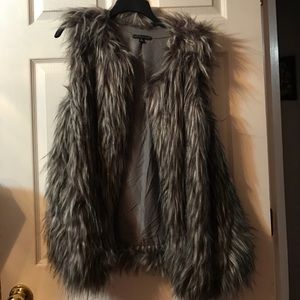 Fur vest