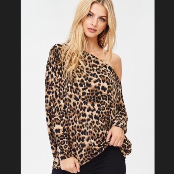 Tops - Off the Shoulder Leopard Print Top Jersey Knit