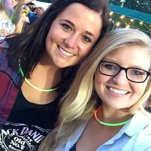 Meet your Posher, Kaleigh