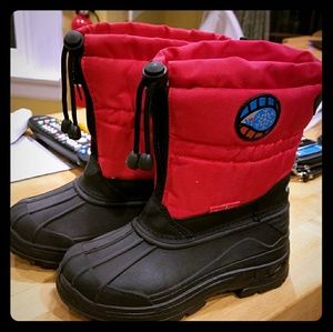 Boys snow boots