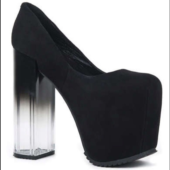UNIF Shoes - Unif vapor heels 6