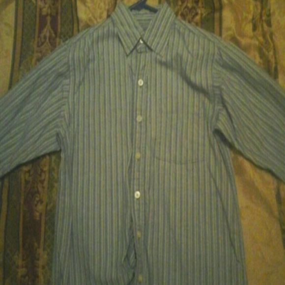 Shirt - Picture 1 of 1