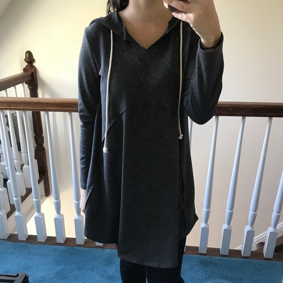 ❤️NEW IN❤️ Cute Charcoal Winter Hoodie Look - Picture 3 of 6