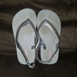 Old Navy Flip Flops