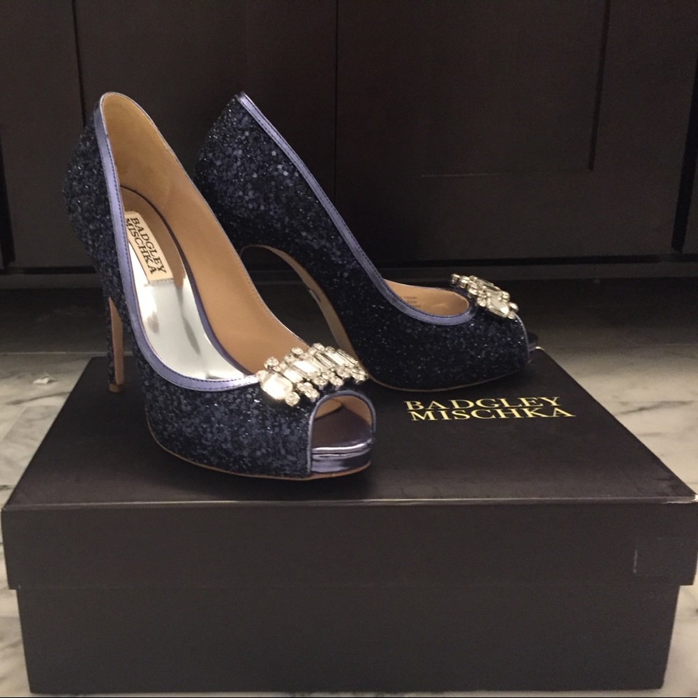 BADGLEY MISCHKA - Alter II Pump in Blue