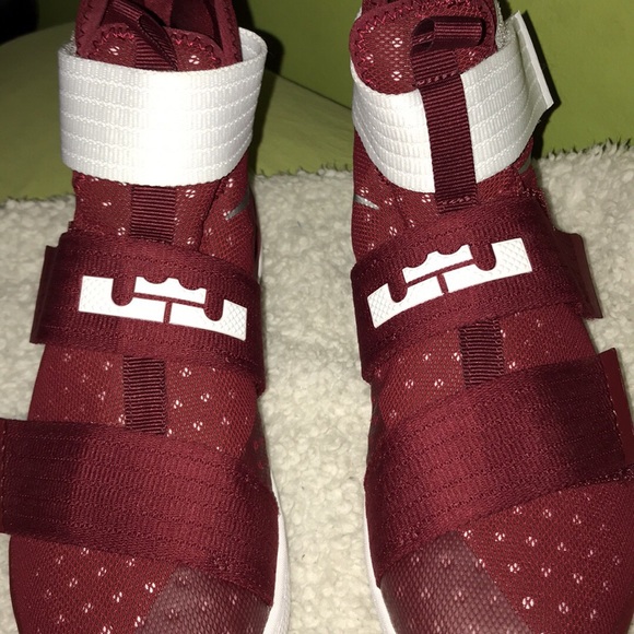 lebrons size 7.5