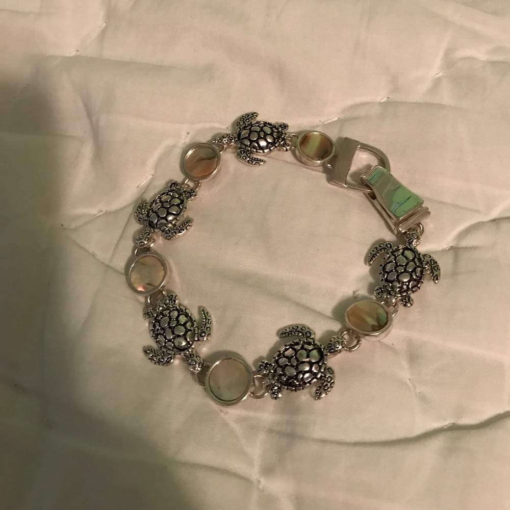 Turtle Bracelet - Picture 3 of 3