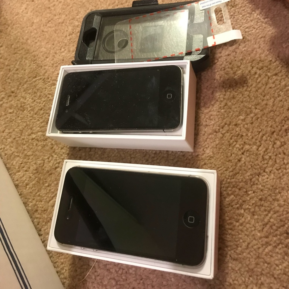 2 iPhone 4 with case and screen protector 1 for 50