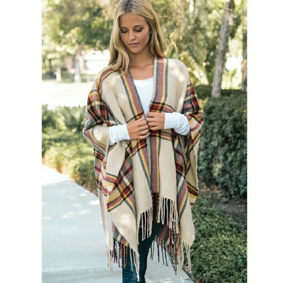 Beautiful Plaid Ruana/Scarf - Picture 2 of 7