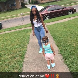 Meet your Posher, Toriey