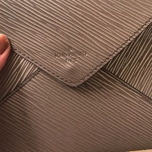 Louis Vuitton Bags - Louis Vuitton VIP Envelope Holder Louis Vuitton Bags - Louis Vuitton VIP Envelope Holder