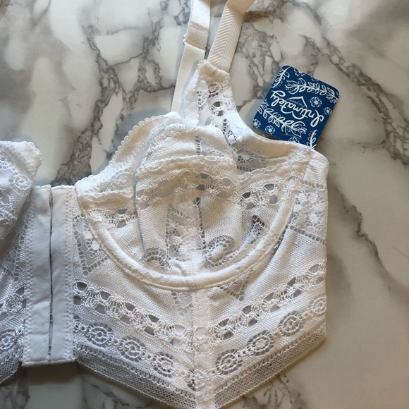 FREE PEOPLE white lace bustier bra - Picture 6 of 6