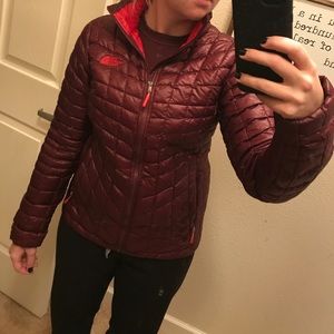 North face puffer jacket