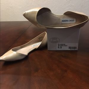 Flats, worn maybe two times, like new!