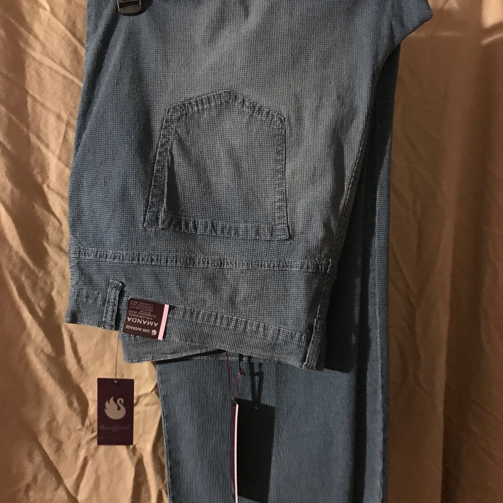 Gloria Vanderbilt Blue Jeans