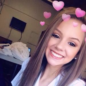 Meet your Posher, Felicity