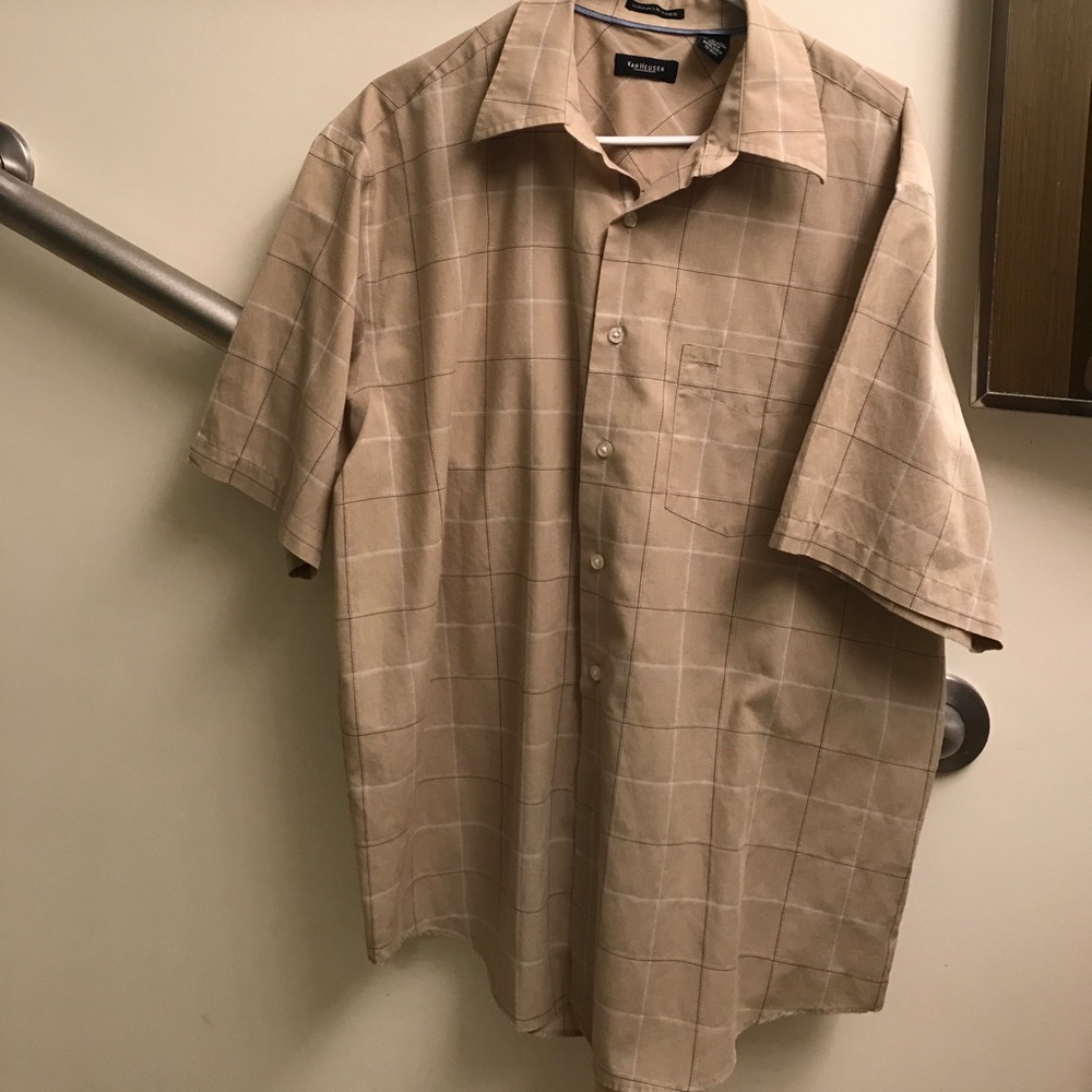 VanHeusen Men’s Shirt Wrinkle Free