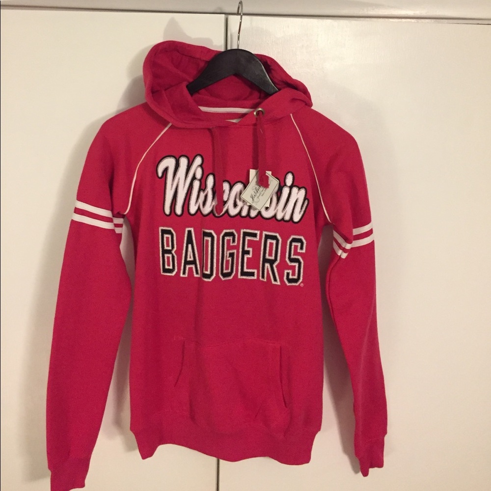 Pink Wisconsin Badger pull over sweatshirt