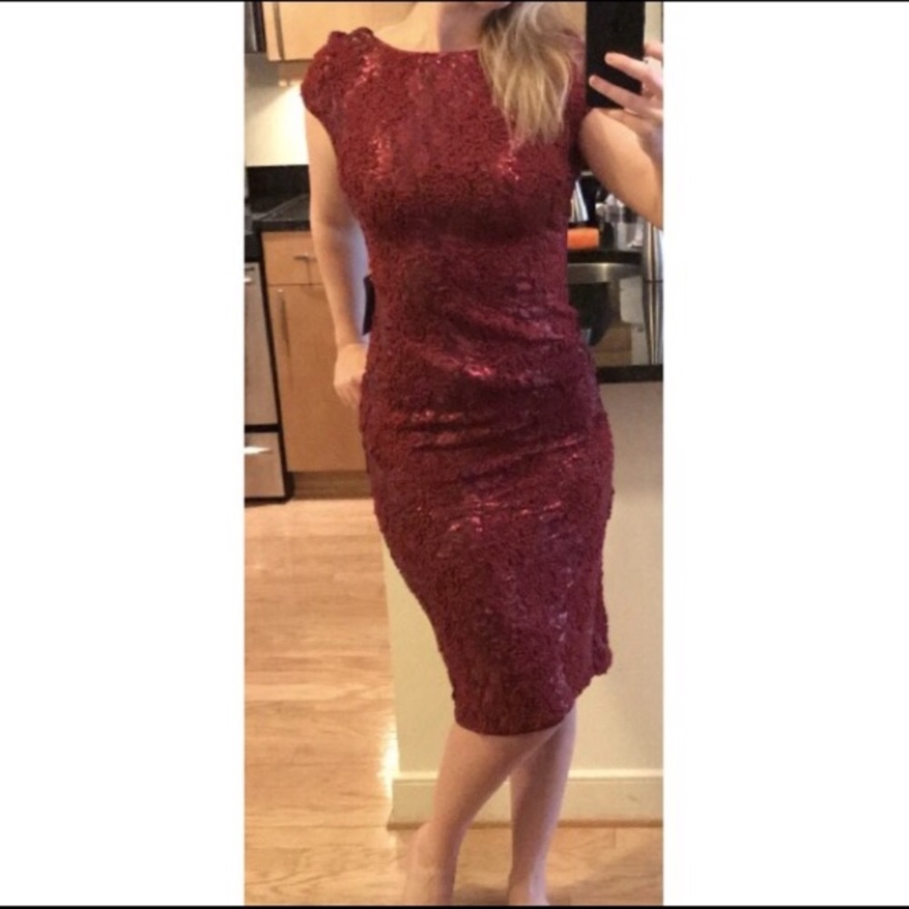 🎉 HOST PICK 🎉 Sequin & Lace Body Con Mini Dress - Picture 5 of 6