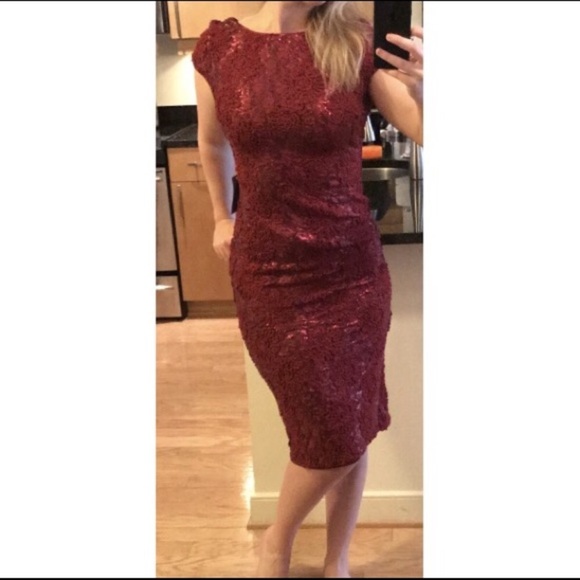 🎉 HOST PICK 🎉 Sequin & Lace Body Con Mini Dress - Picture 5 of 6