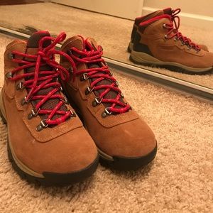 Columbia hiking boots