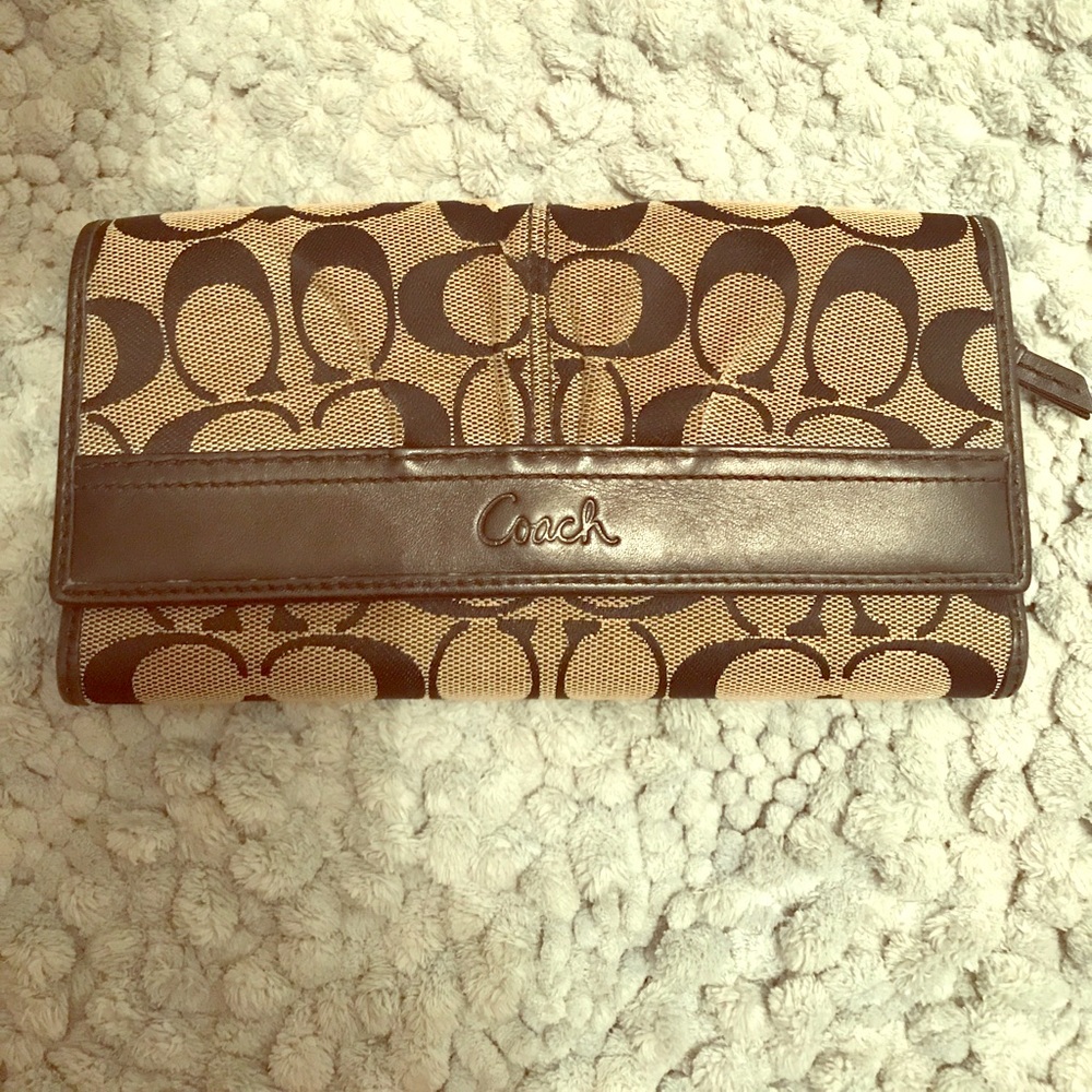 Coach wallet