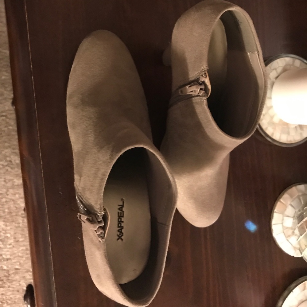 Ankle boots