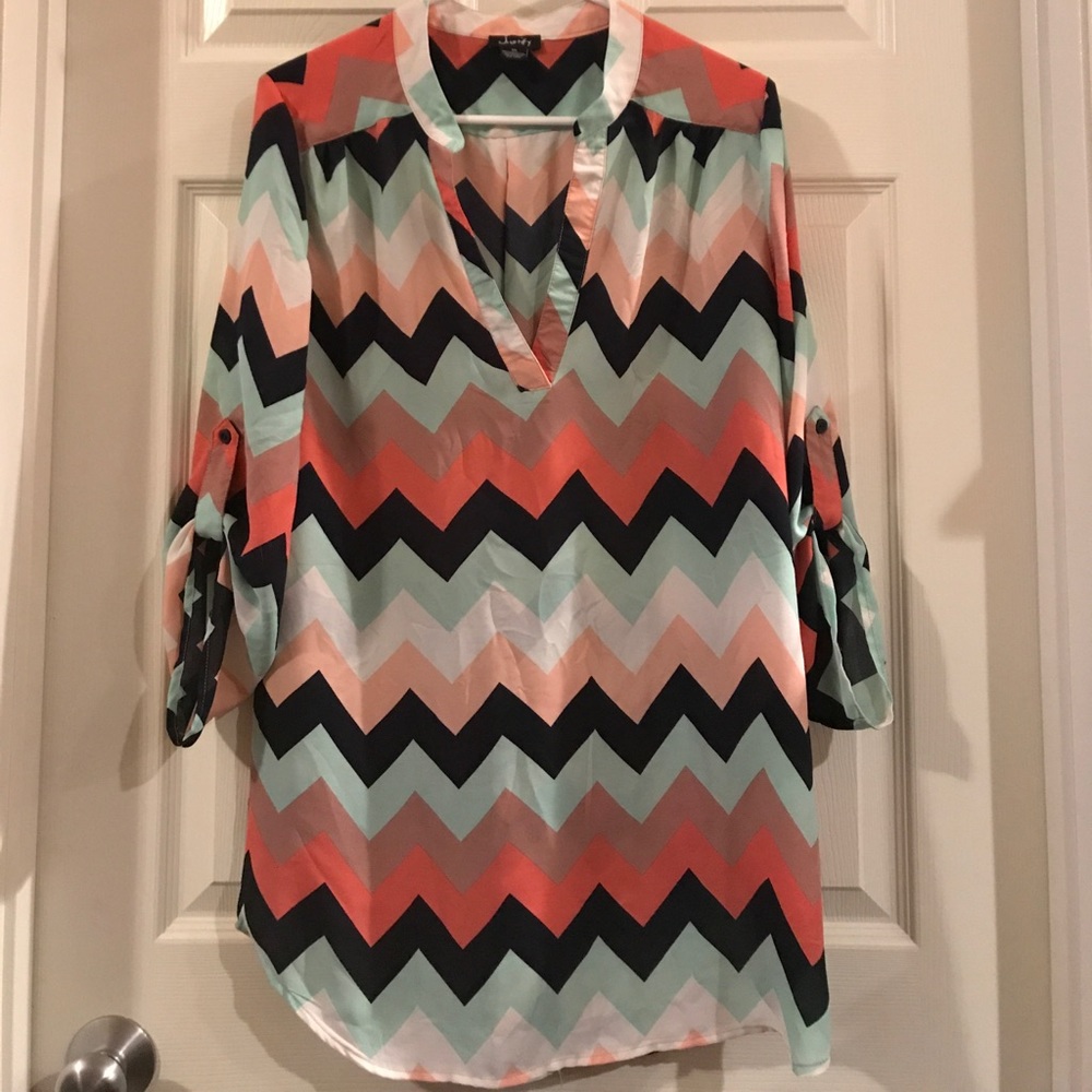 Chevron print dressy blouse
