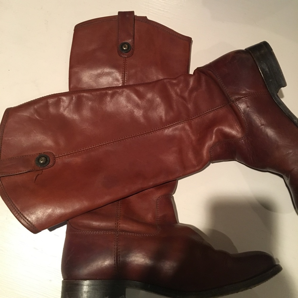 Frye Melissa Button (cognac)