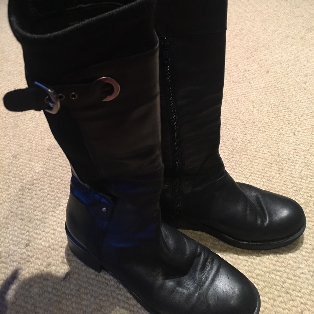Black boots 8.5