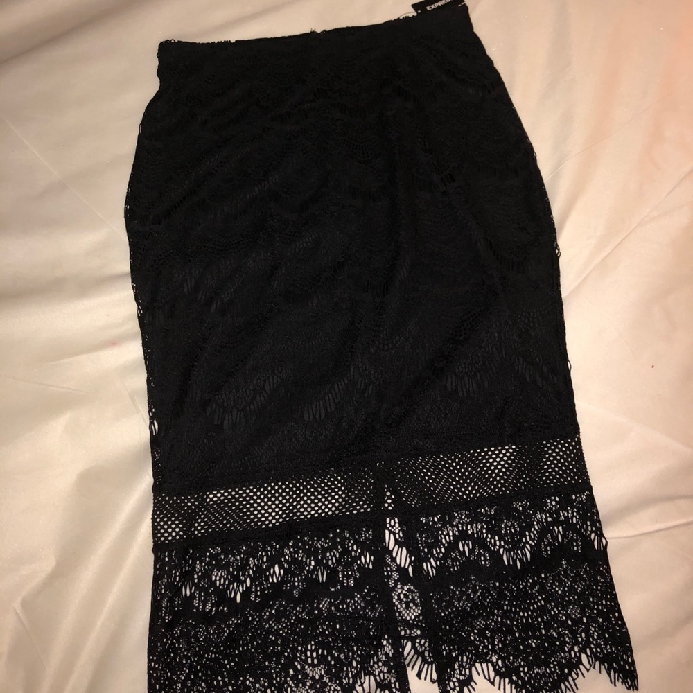 Lace midi skirt