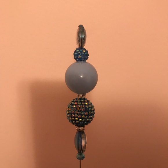 Gorgeous Powder Blue Pillbox Hat (Hat Pin Included - Picture 6 of 6