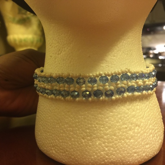 “Simply Elegant” Handmade beaded choker & earrings - Picture 8 of 8