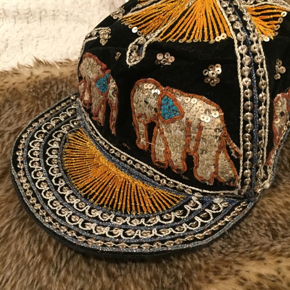 Festival Hat - Picture 3 of 3