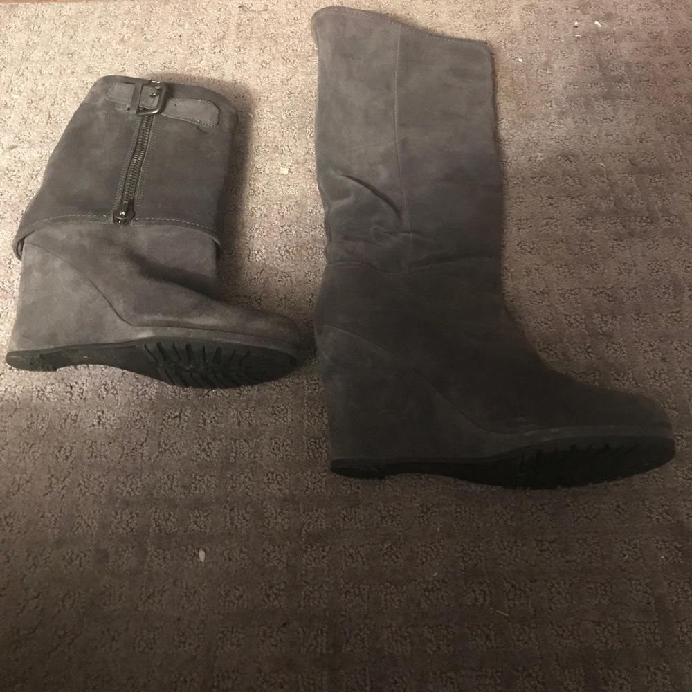 Prada boots - no box
