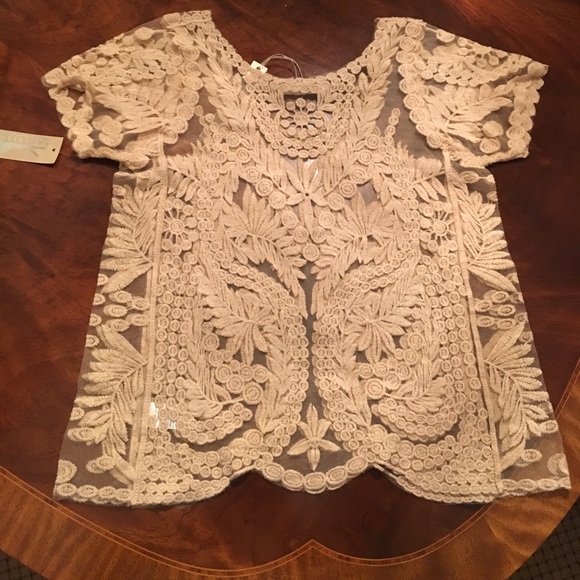 Ya Los Angeles Lace Top - Picture 6 of 6