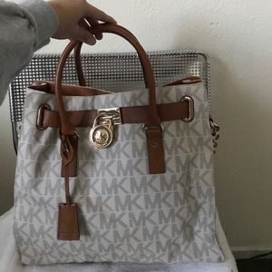 Michael Kors purse