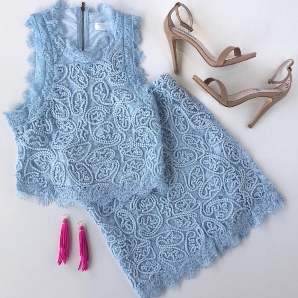 Lace top TOP ONLY - Picture 1 of 7