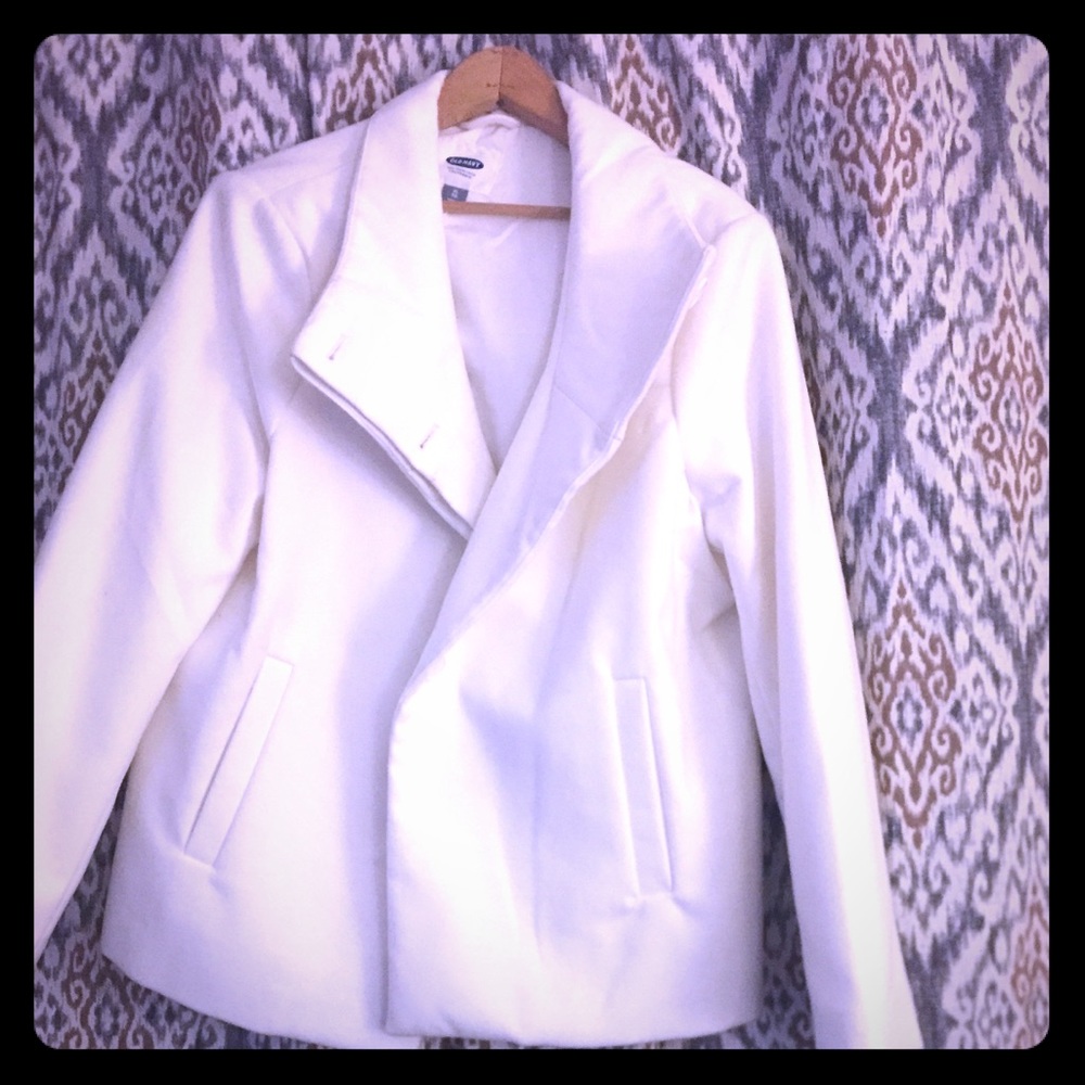 White Peacoat