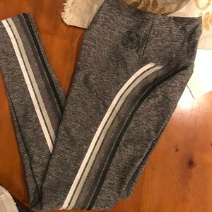 VS PINK Ultimate leggings With pockets XS