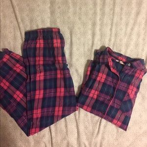 Victoria's Secret plaid pajama set - super cute!