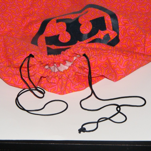 Tory Burch Dust Bag - Picture 4 of 4