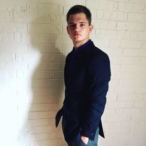 Meet your Posher, Mike