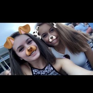 Meet your Posher, Julia