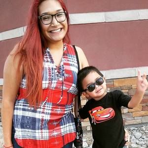 Meet your Posher, Adriana