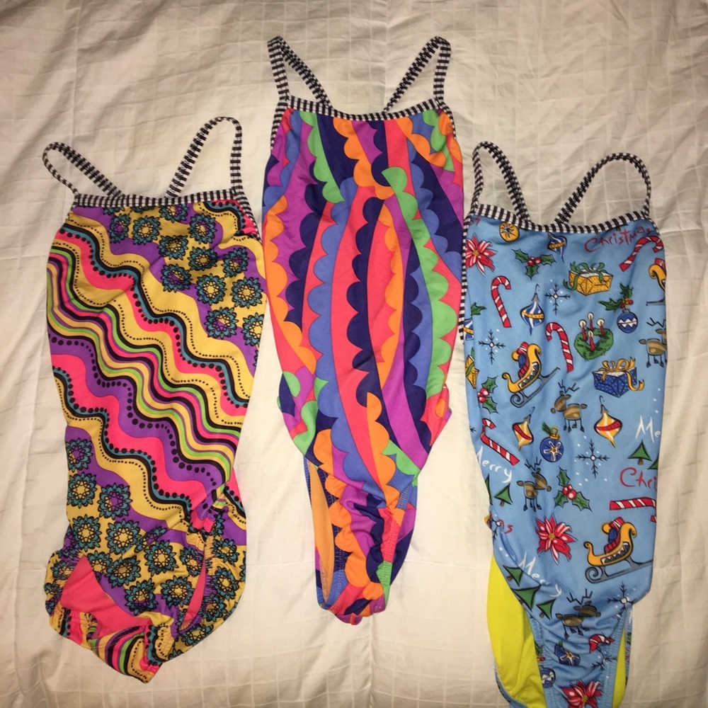 DOLPHIN SWIMWEAR BUNDLE